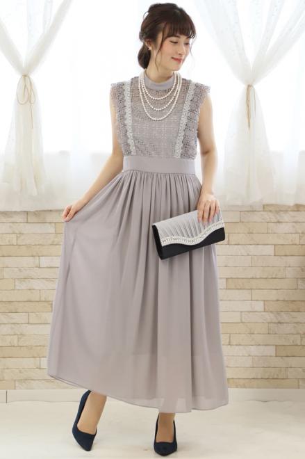 グレーのフレンチスリーブロングドレス