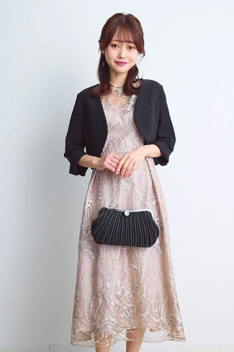 パール×ストーンのモチーフネックレス