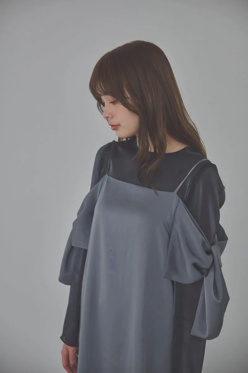 ネイビーのシャンブレーレイヤードリボンドレス