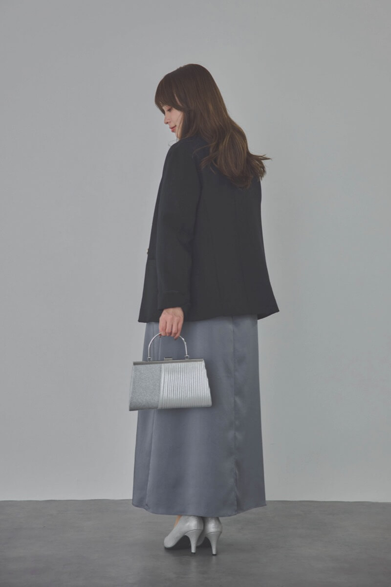 ネイビーのシャンブレーレイヤードリボンドレス