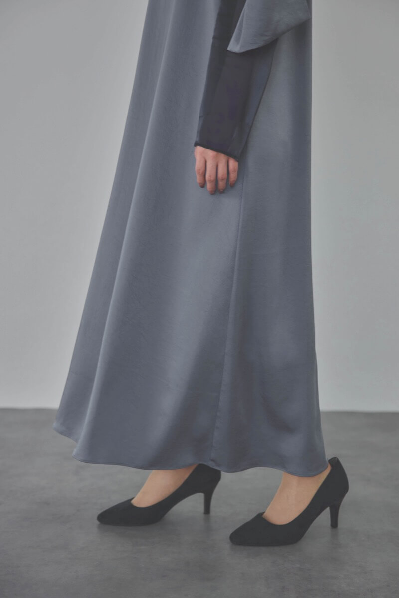 ネイビーのシャンブレーレイヤードリボンドレス