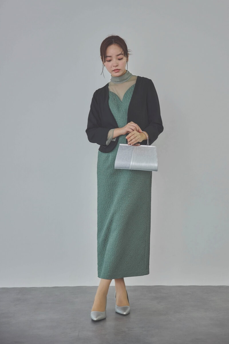 グリーンのチュールコンビジャガードドレス