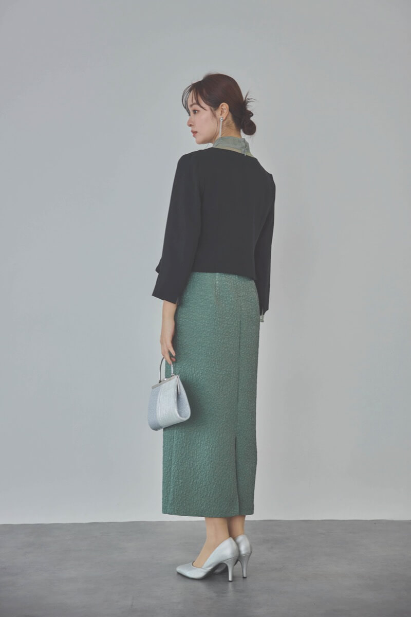 グリーンのチュールコンビジャガードドレス