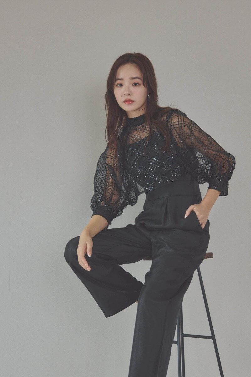 ブラックのパフスリーブボレロオールインワンドレス