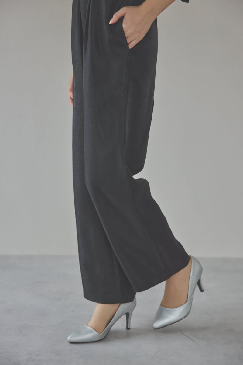 ブラックのパフスリーブボレロオールインワンドレス