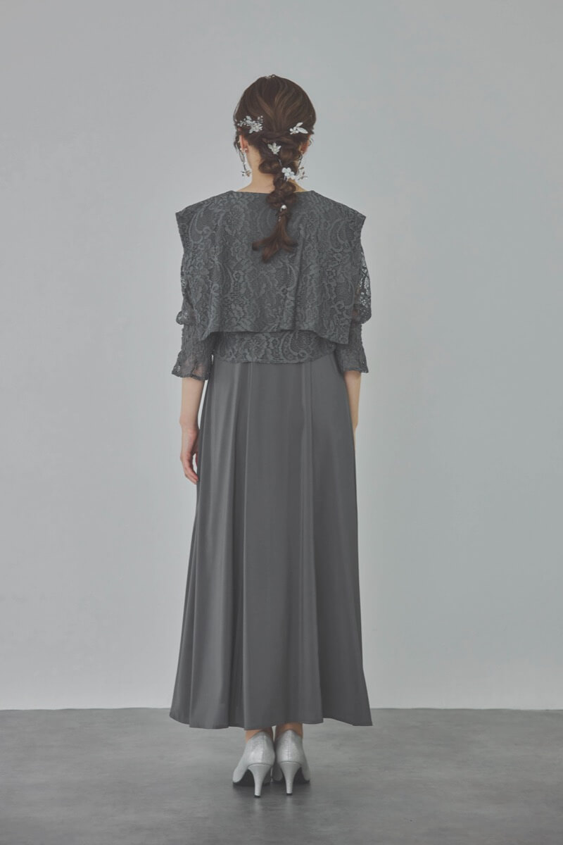 チャコールグレーのレースボレロセットキャミソールドレス