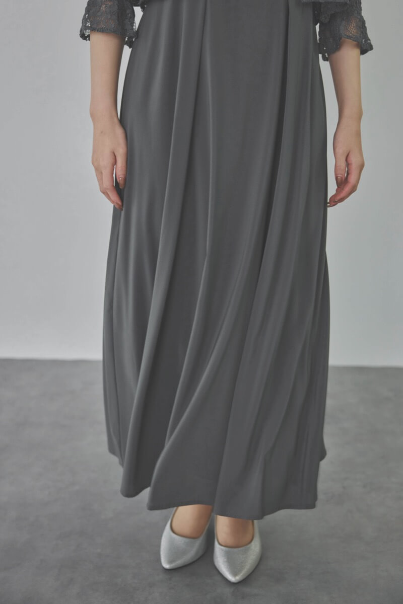 チャコールグレーのレースボレロセットキャミソールドレス