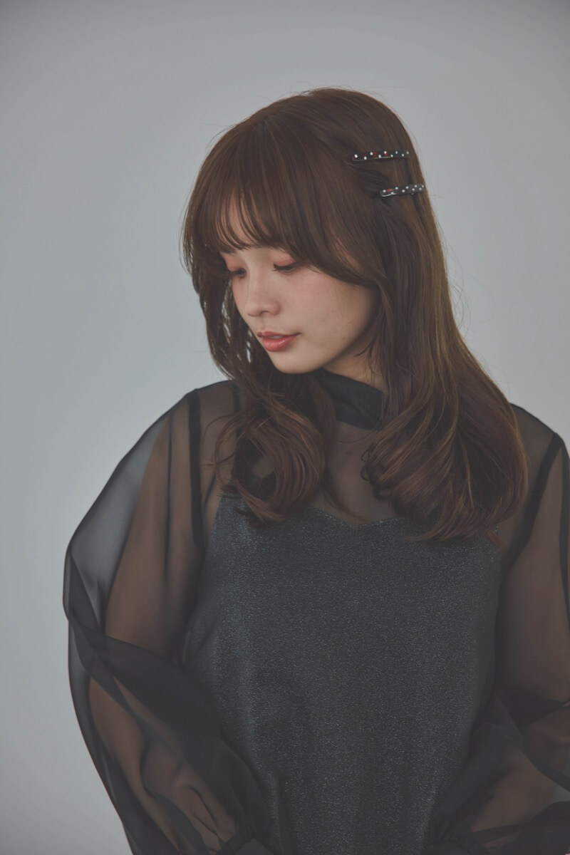 ブラックのマットカルゼオーガンドレス