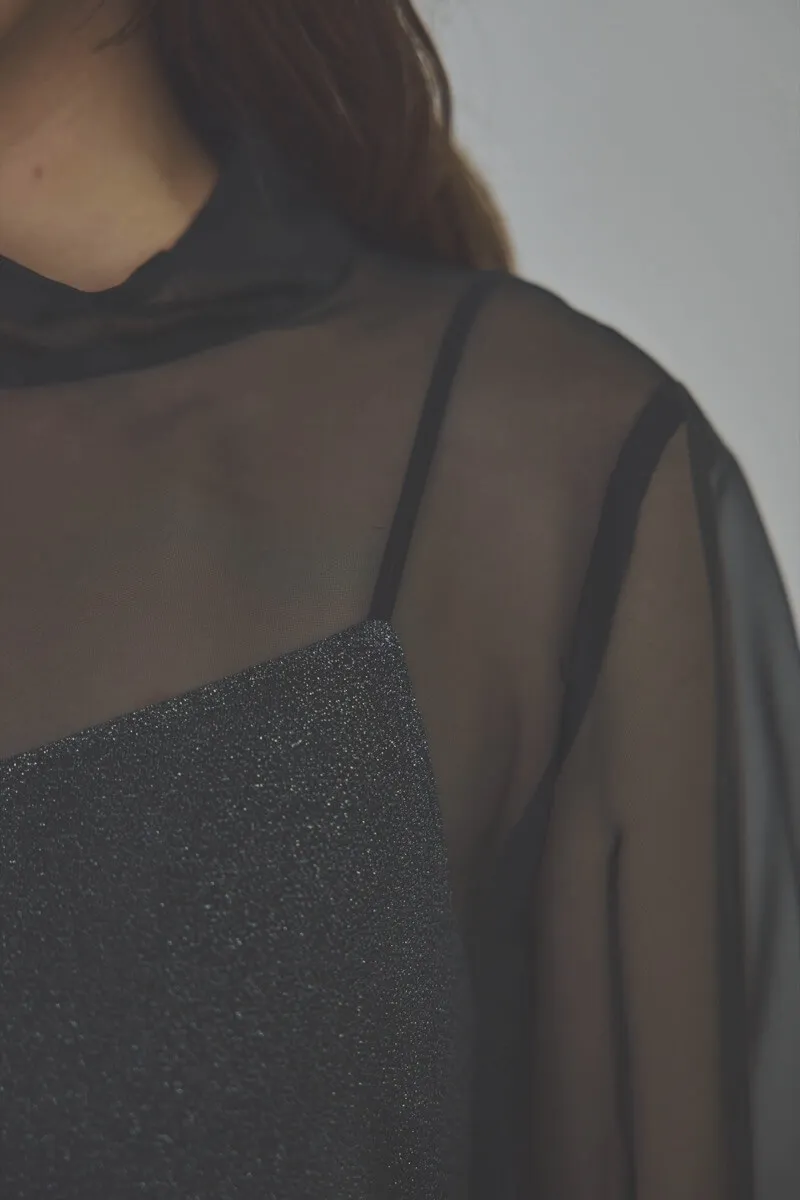 ブラックのマットカルゼオーガンドレス