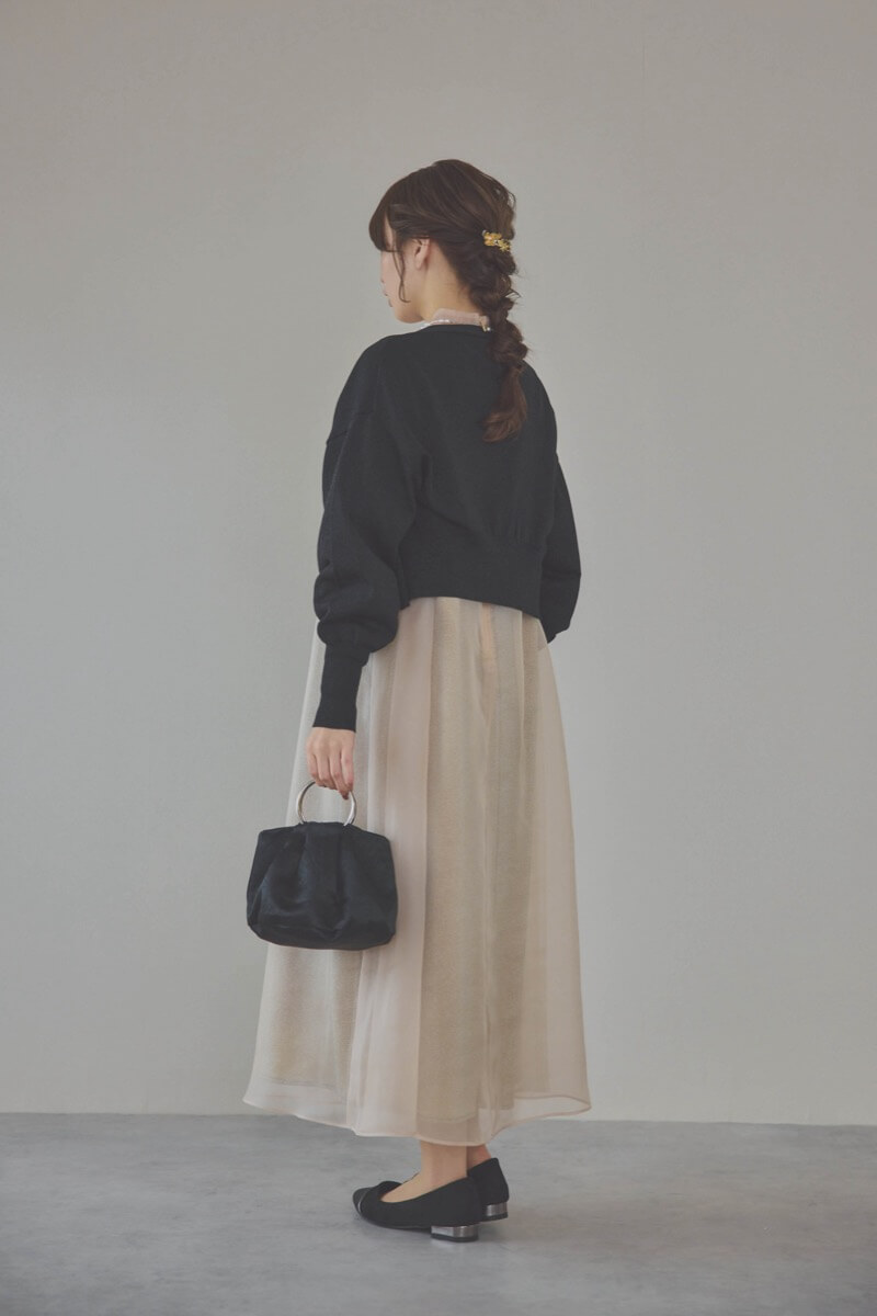 イエローのマットカルゼオーガンドレス