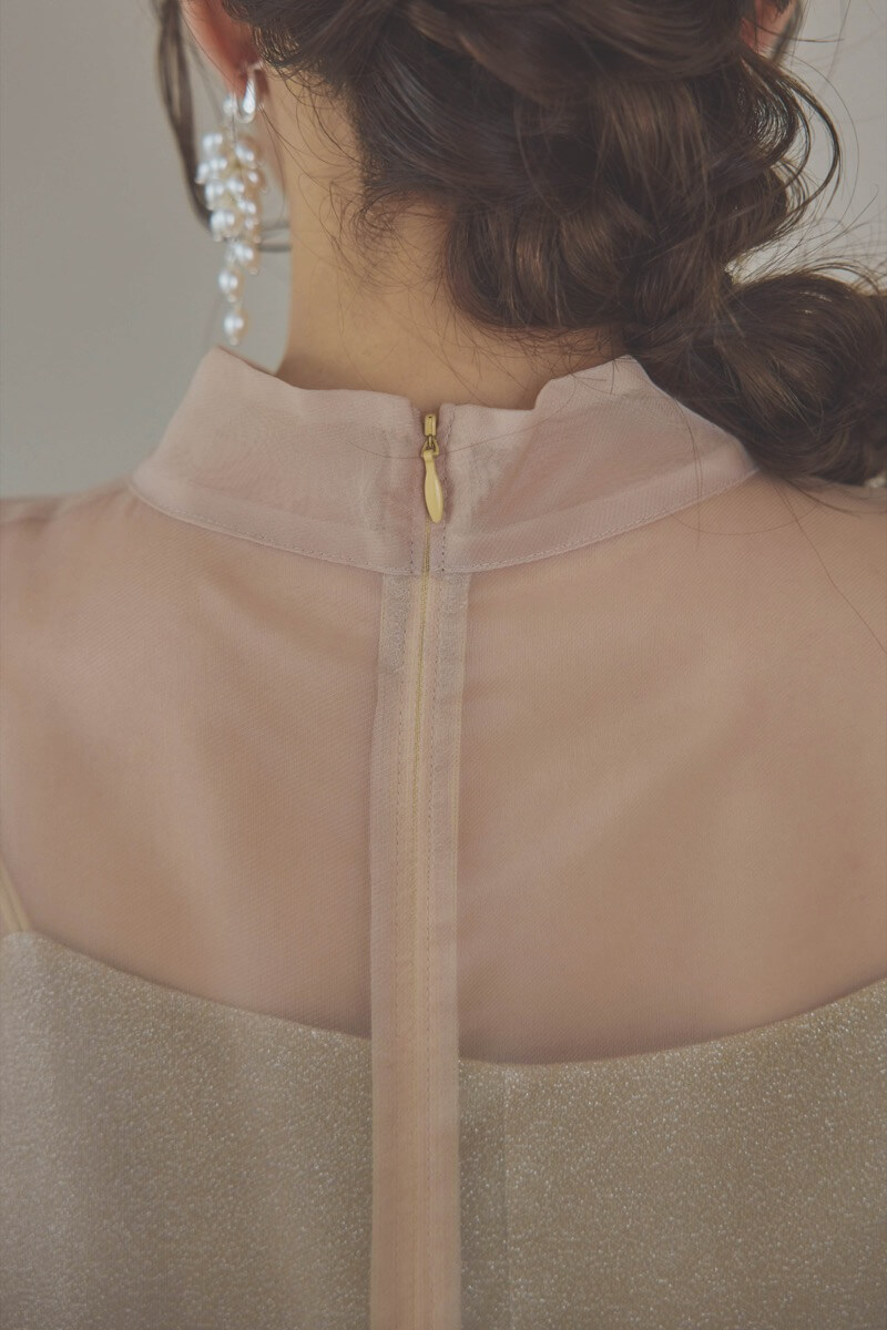 イエローのマットカルゼオーガンドレス