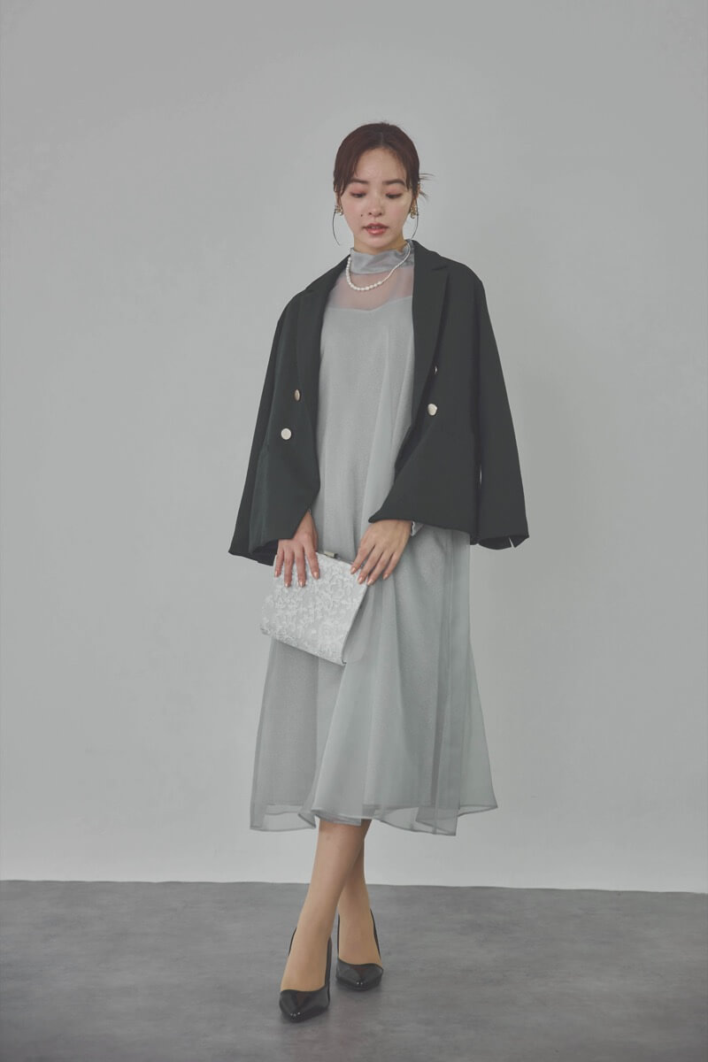 サックスのマットカルゼオーガンドレス