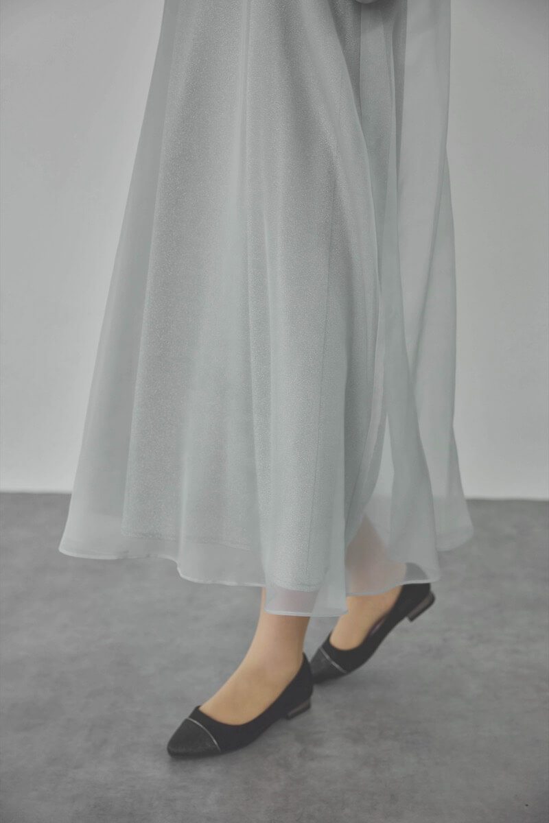 サックスのマットカルゼオーガンドレス