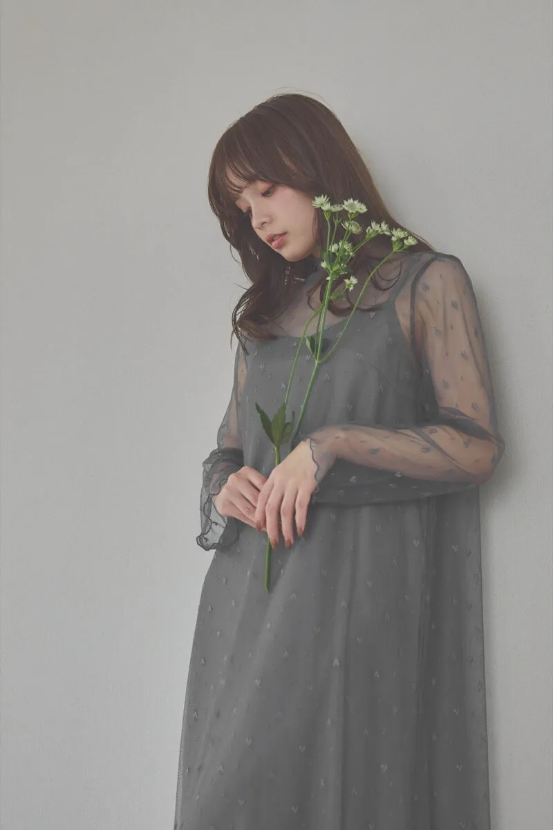 ミントのロングスリーブチュールドレス