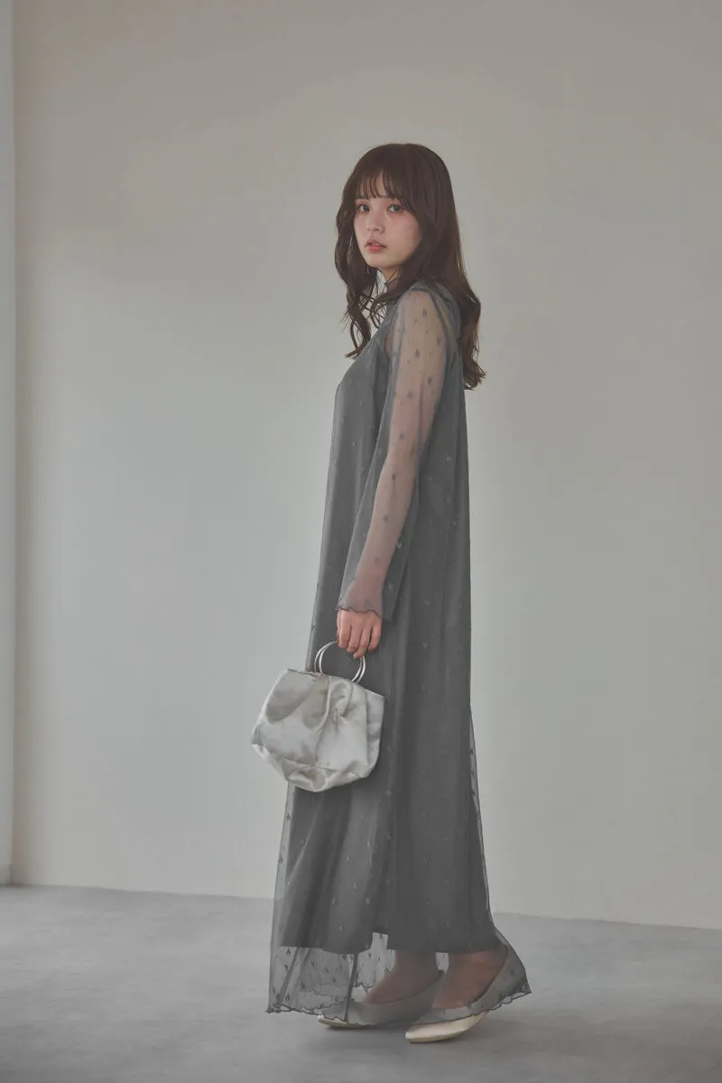 ミントのロングスリーブチュールドレス