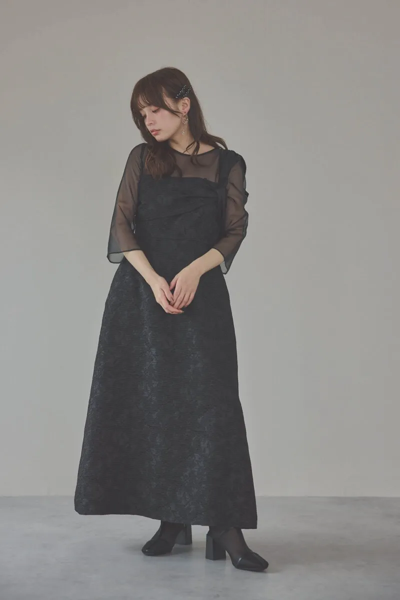 ブラックのアシンメトリーバックリボンドレス