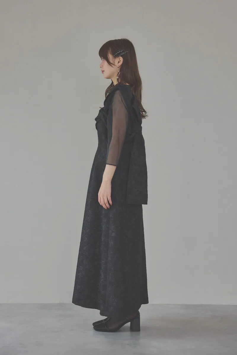 ブラックのアシンメトリーバックリボンドレス