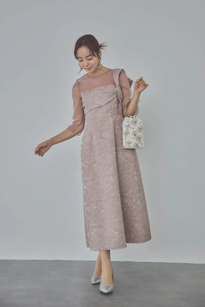 ダスティピンクのリボンモチーフジャガードドレス