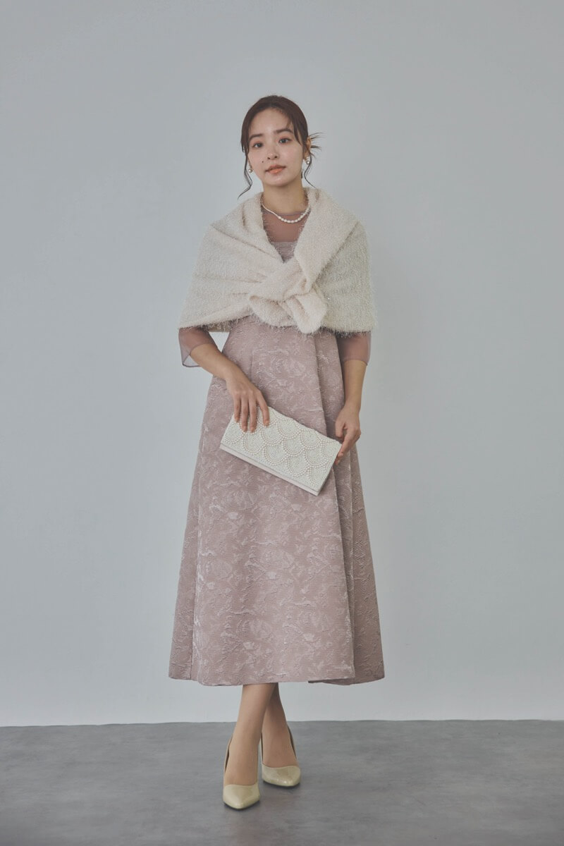 ダスティピンクのリボンモチーフジャガードドレス