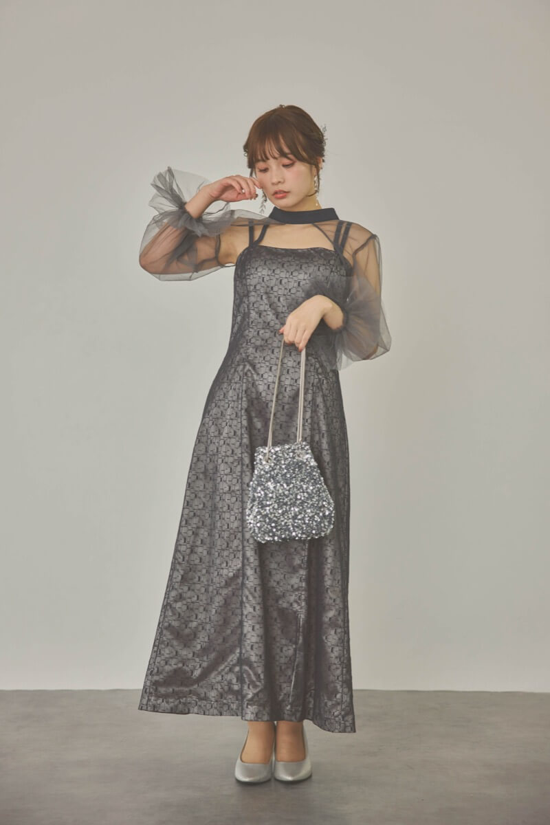 チャコールグレーのチュールボレロ幾何学レースドレス