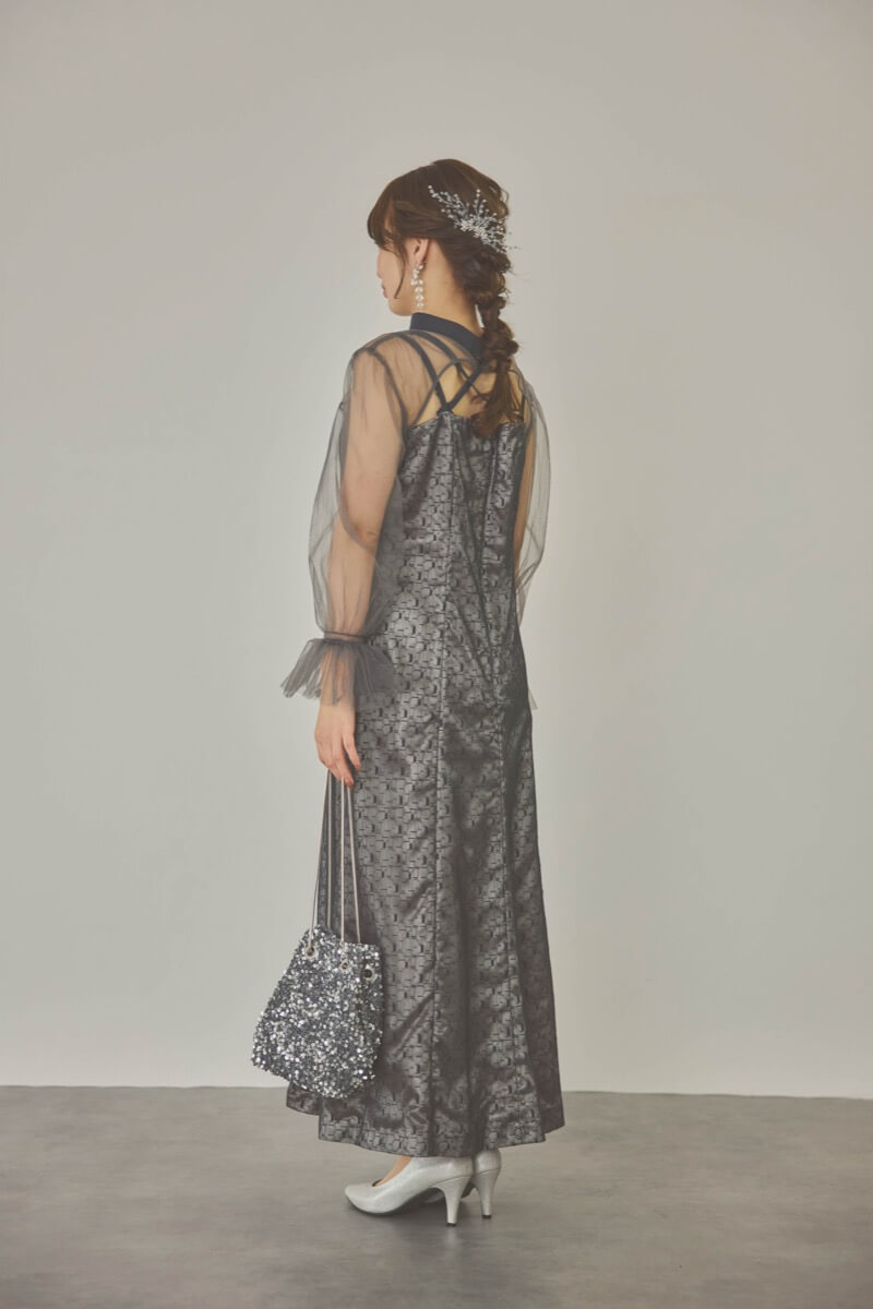 チャコールグレーのチュールボレロ幾何学レースドレス