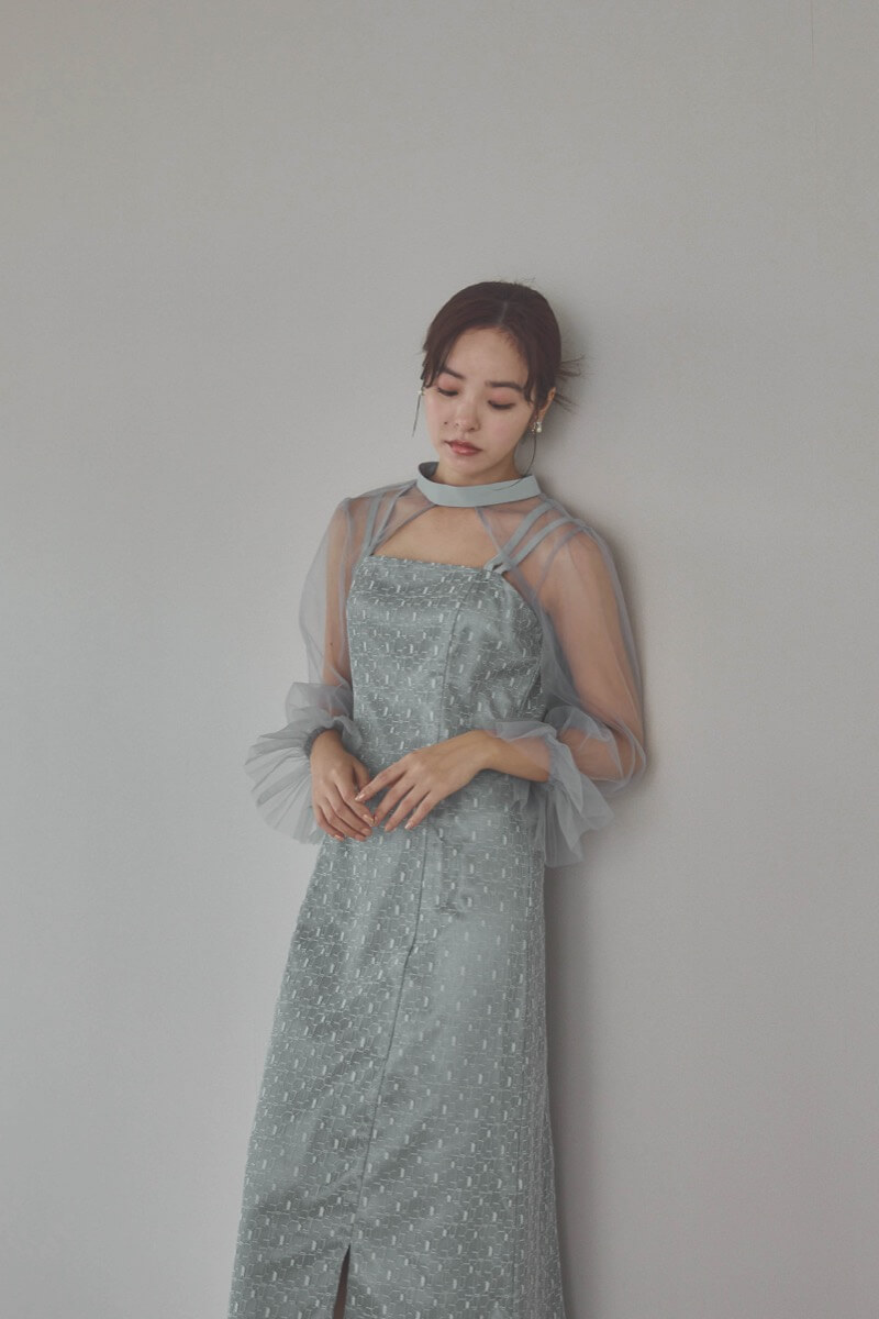 グレーのチュールボレロ幾何学レースドレス