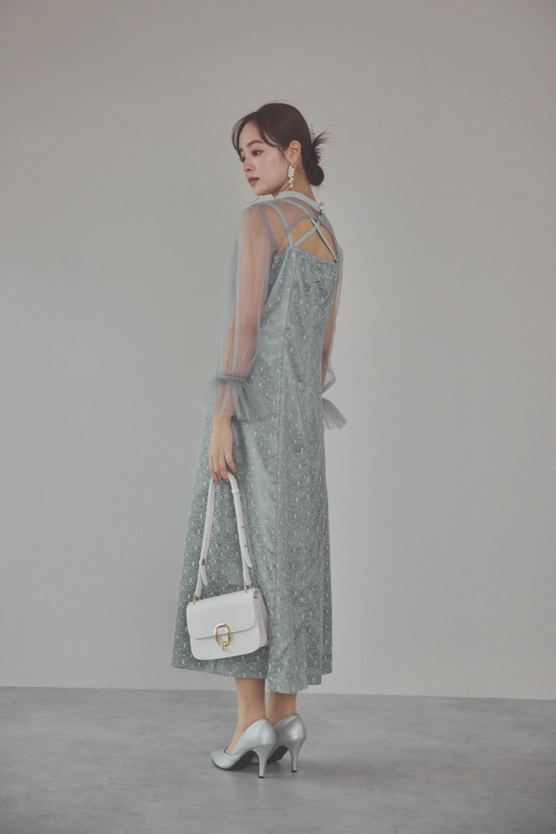 グレーのチュールボレロ幾何学レースドレス