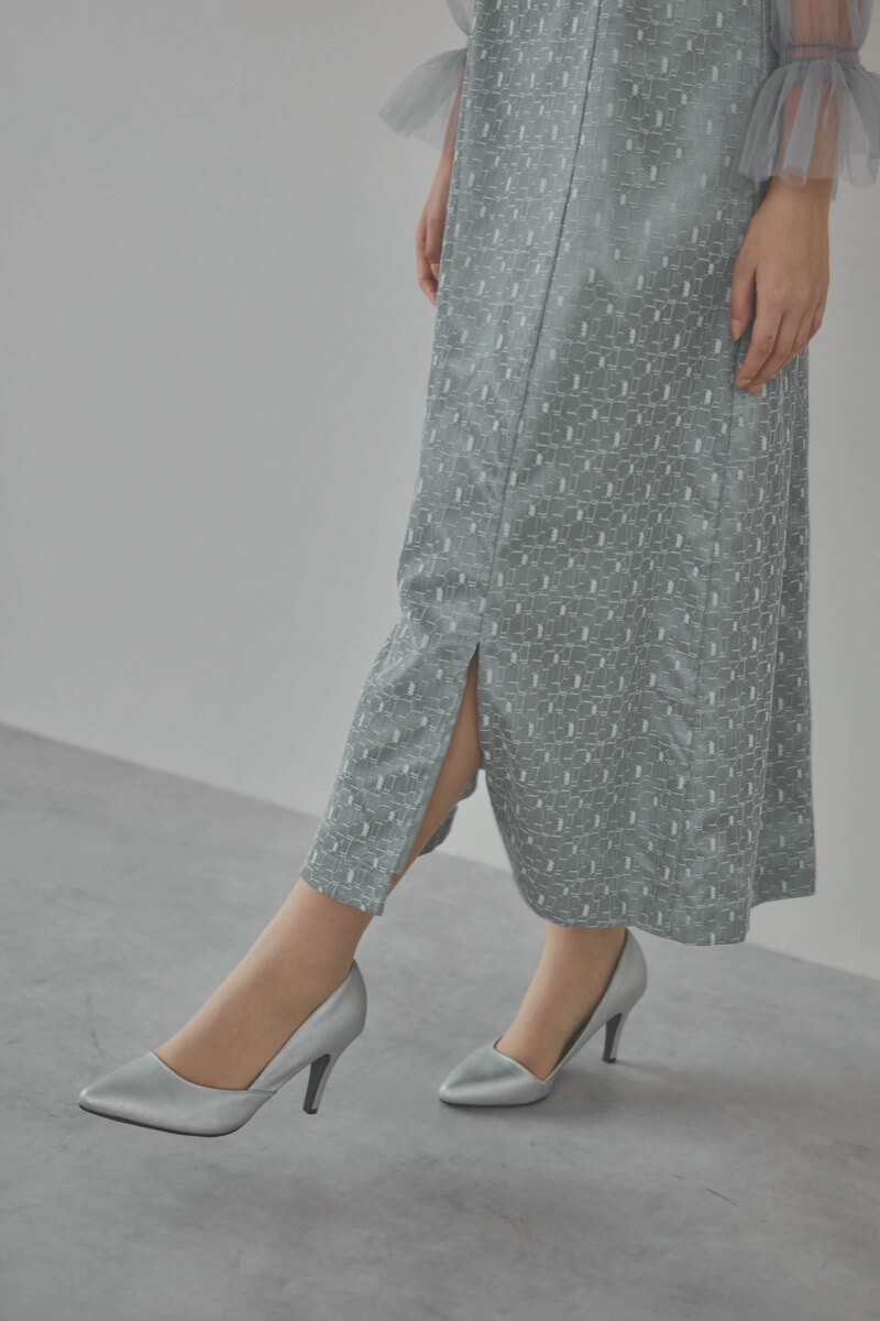 グレーのチュールボレロ幾何学レースドレス