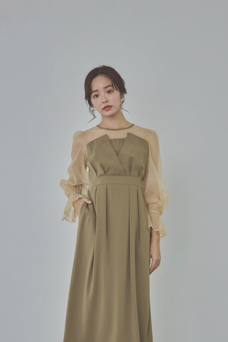 カーキのビスチェデザインコクーンドレス