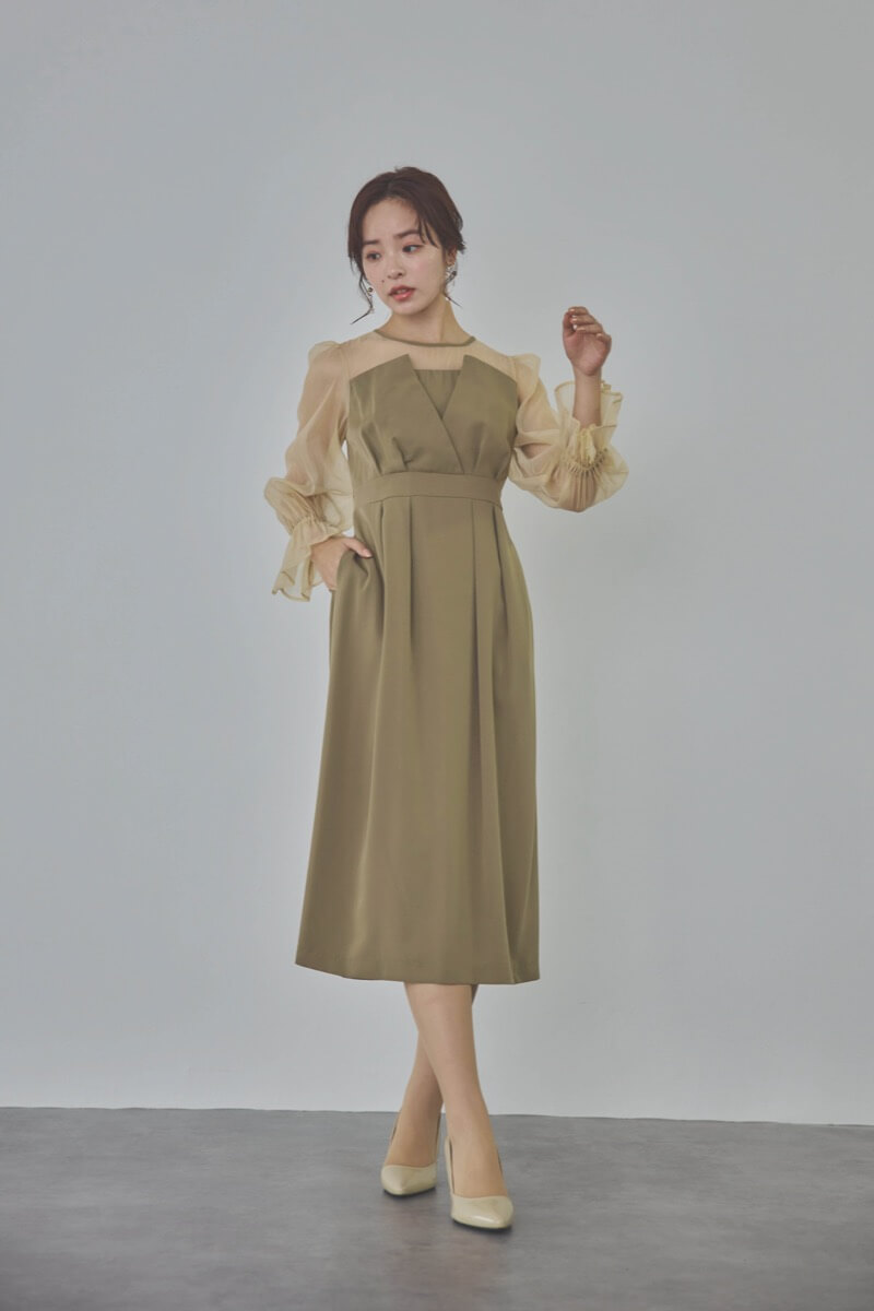 カーキのビスチェデザインコクーンドレス