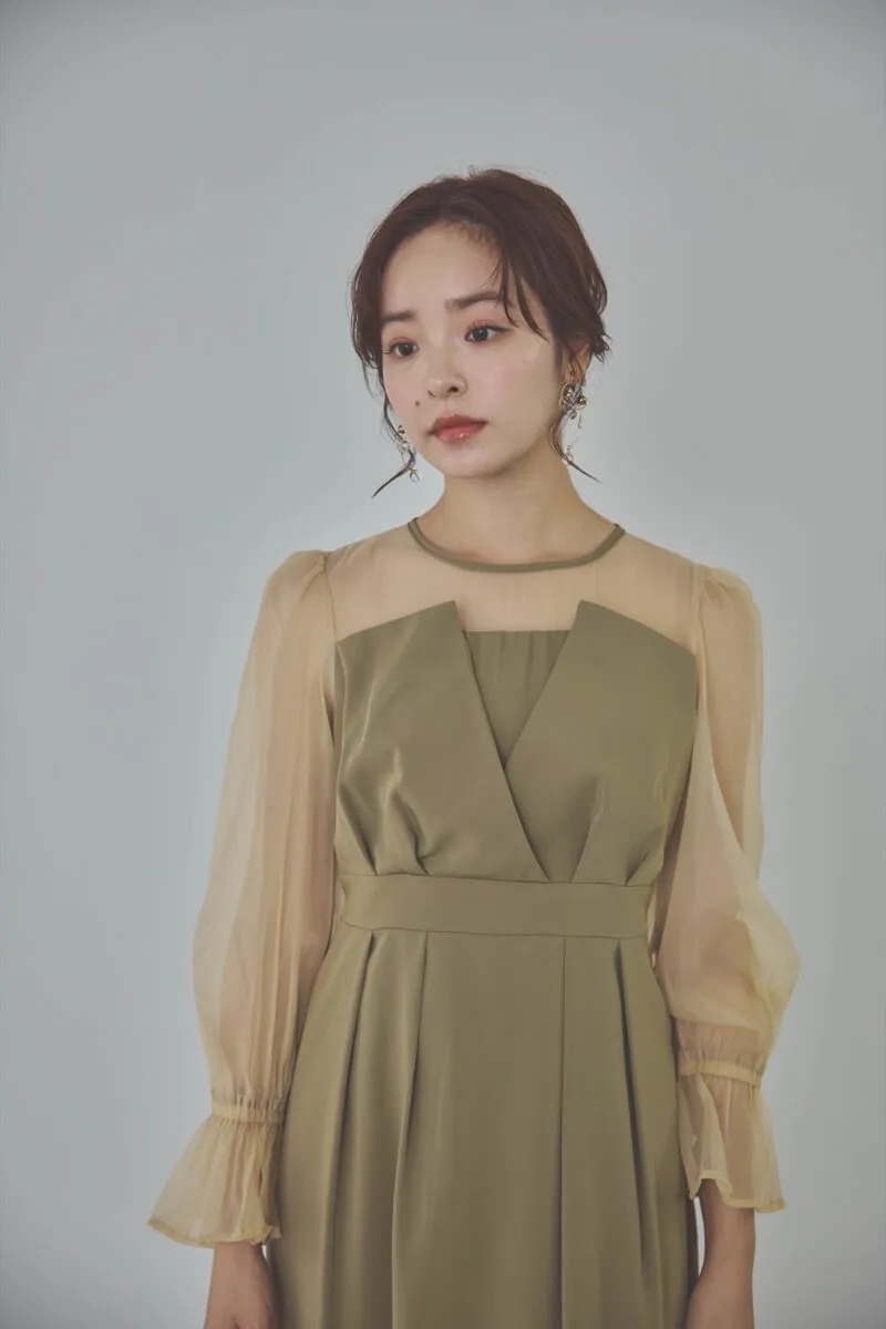 カーキのビスチェデザインコクーンドレス