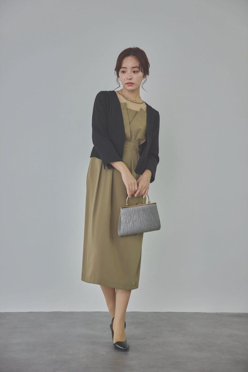 カーキのビスチェデザインコクーンドレス