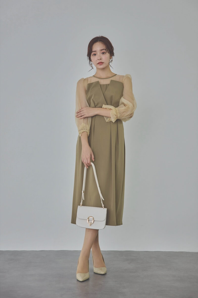 カーキのビスチェデザインコクーンドレス