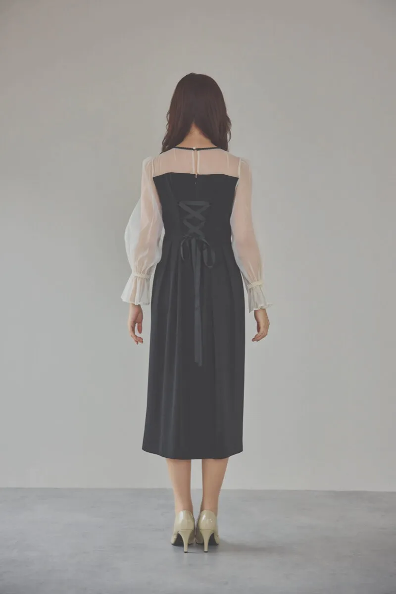 ブラックのビスチェデザインコクーンドレス