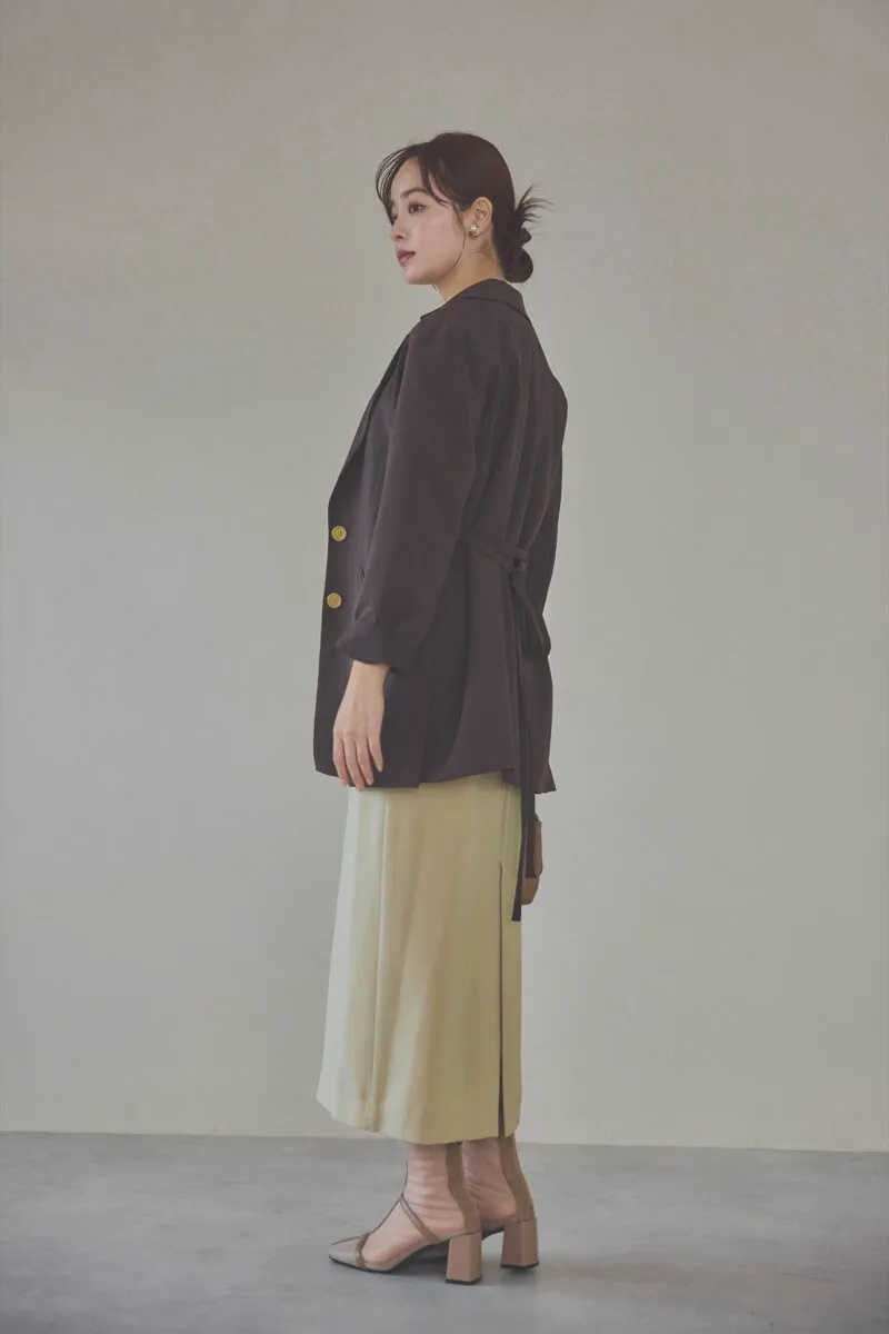 ベージュのレイヤードコンビネーションドレス