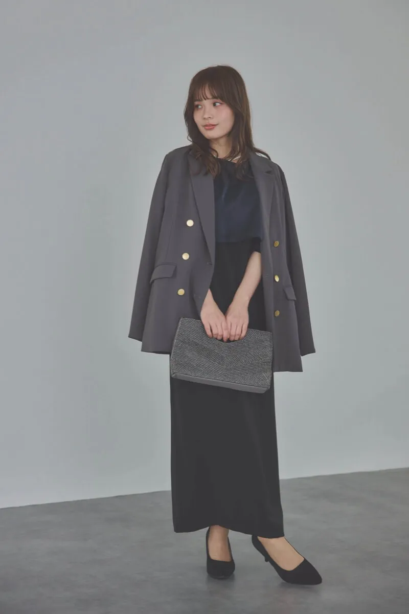 ネイビーのレイヤードコンビネーションドレス