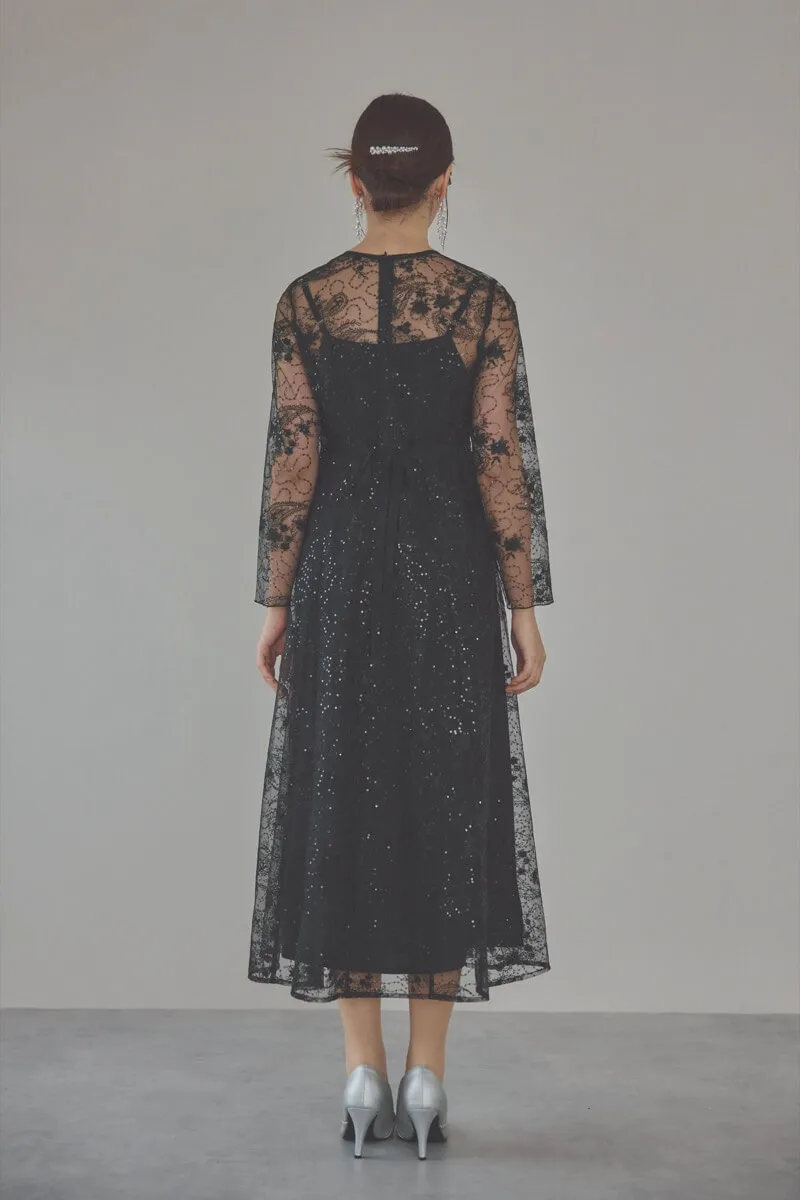 ブラックのスパンコールエンブロイダリーAラインドレス