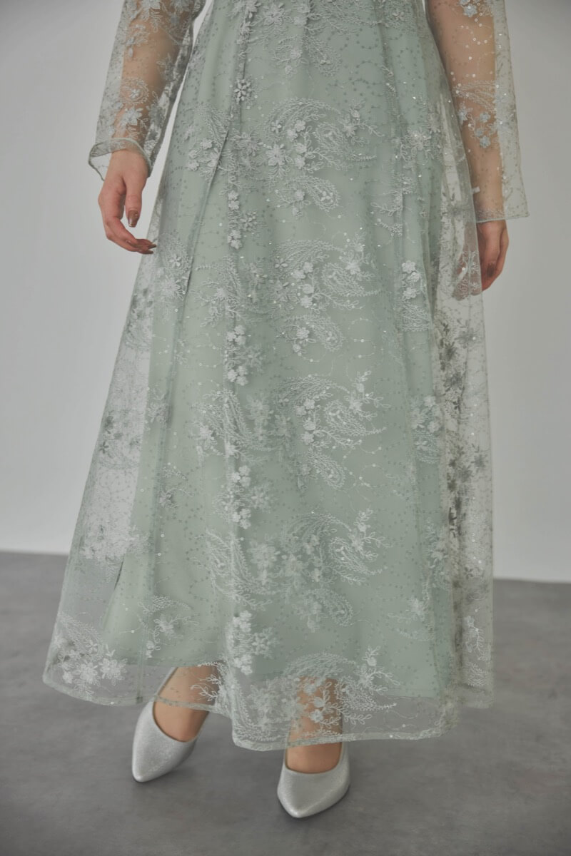 ミントのスパンコールエンブロイダリーAラインドレス