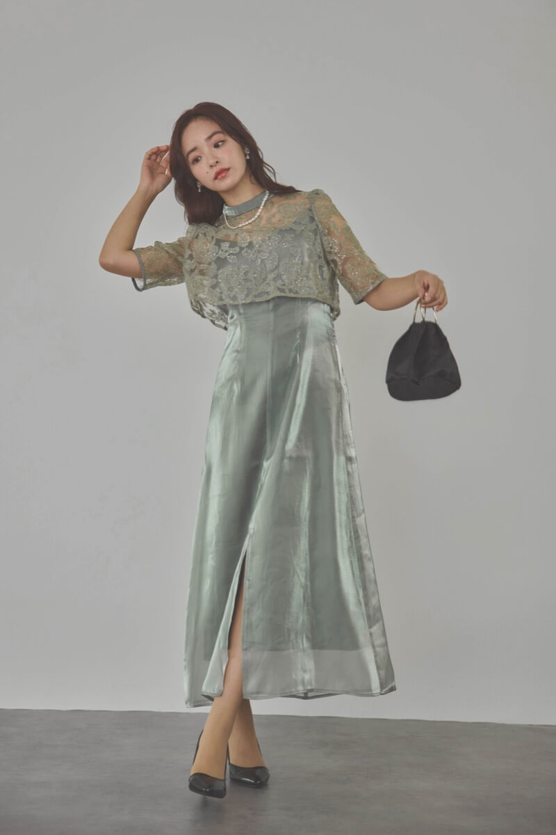 グリーンのスパンコールトップスセットドレス