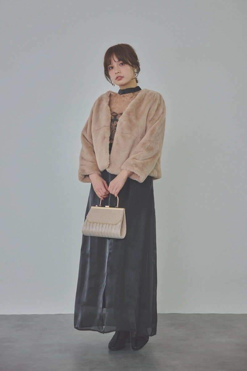 ブラックのスパンコールトップスセットドレス