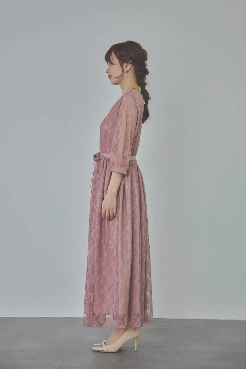 モーヴピンクの授乳口付き総レースドレス