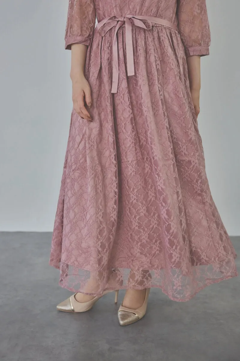 モーヴピンクの授乳口付き総レースドレス