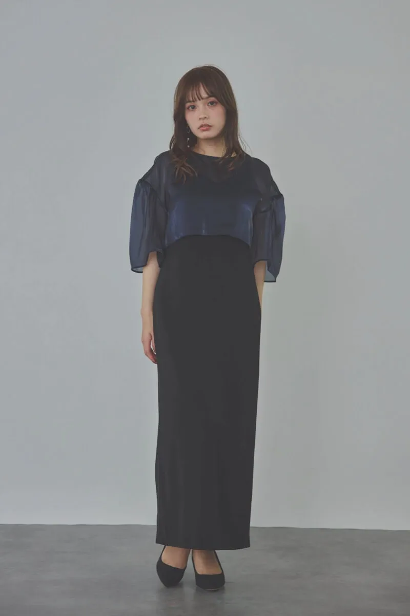 ネイビーのレイヤードコンビネーションドレス