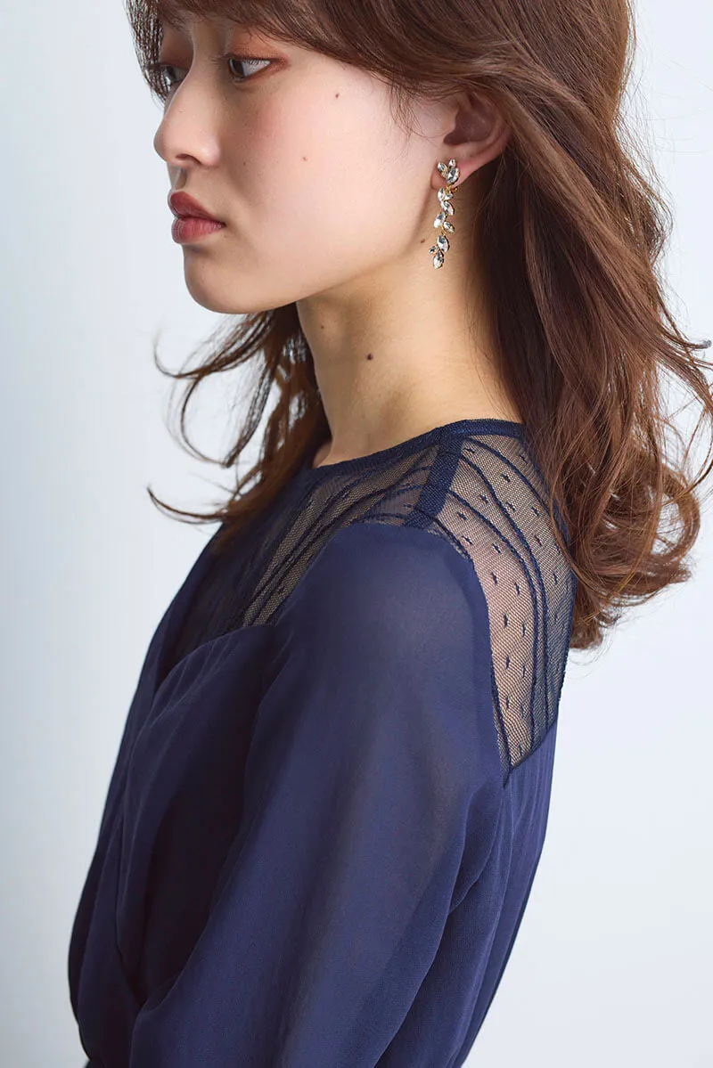 ゴールドのビジューロングイヤリング