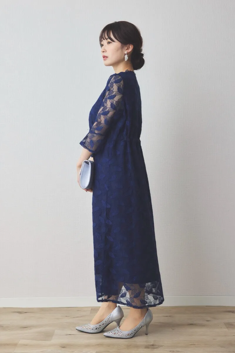 ネイビーの前開き総レースマタニティドレス