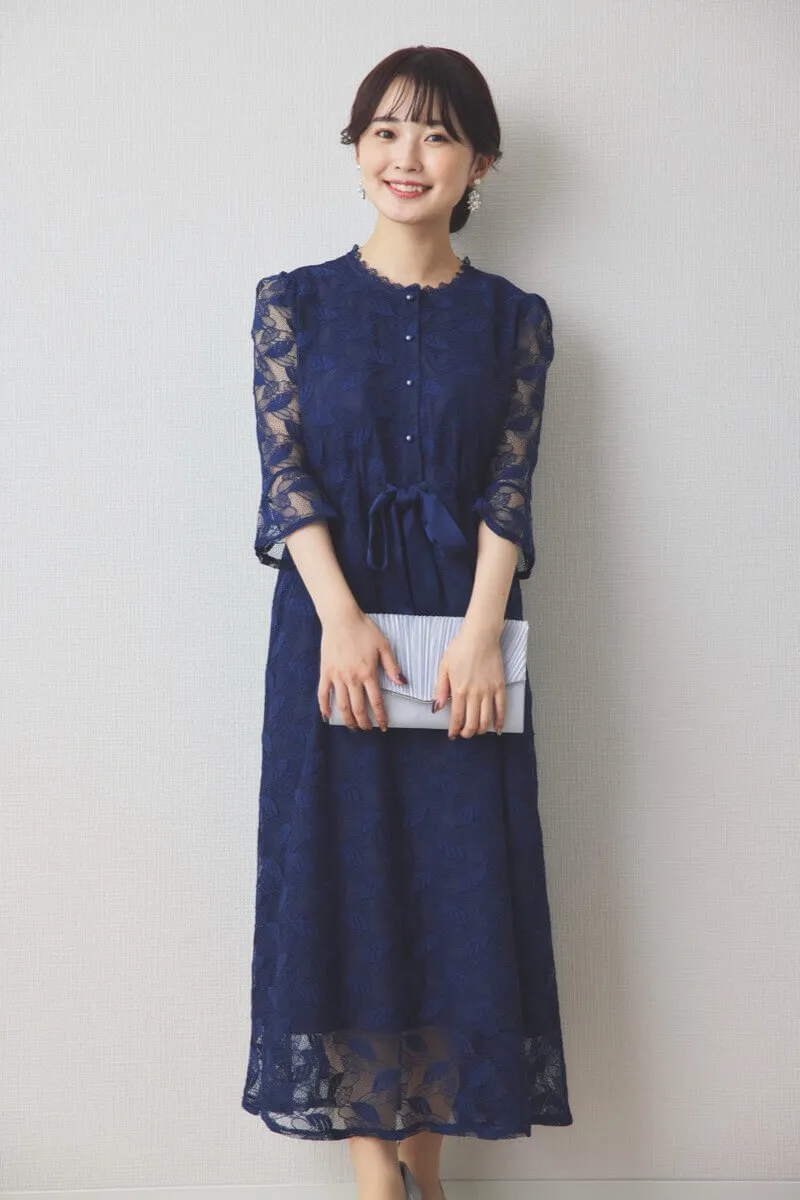 ネイビーの前開き総レースマタニティドレス