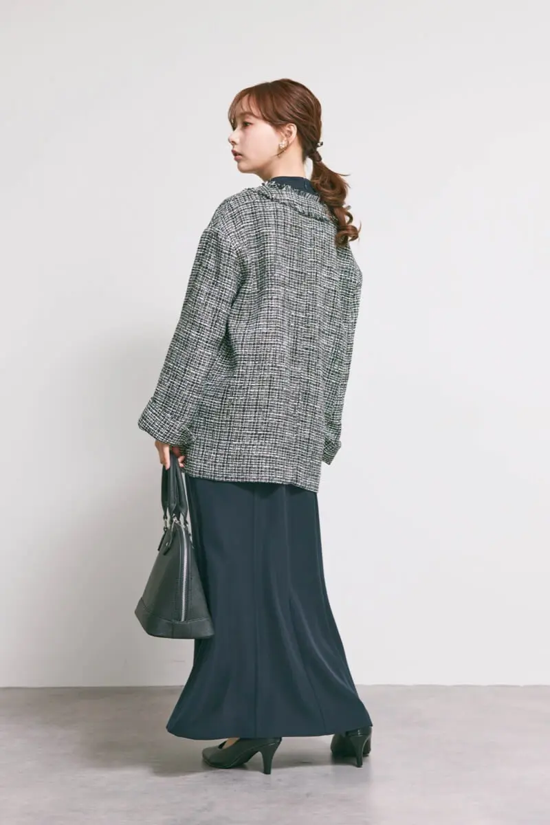 ネイビーのシフォンドッキングマーメイドドレス