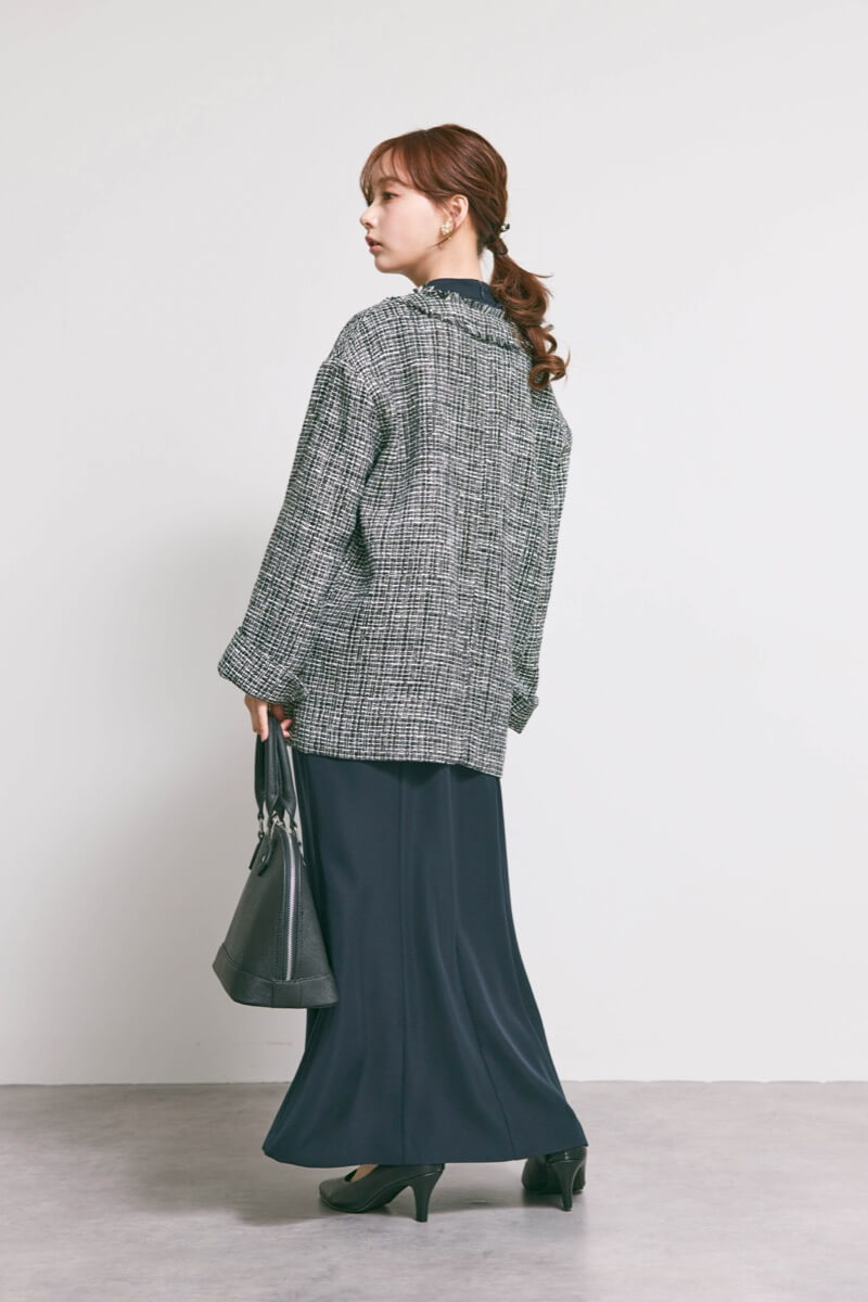 ネイビーのシフォンドッキングマーメイドドレス