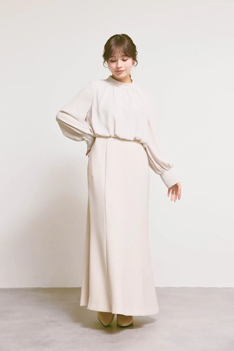 ベージュのシフォンドッキングマーメイドワンピース