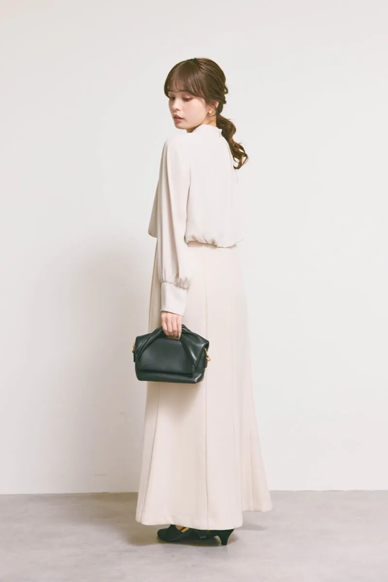 ベージュのシフォンドッキングマーメイドワンピース